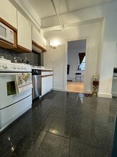 1662 Commonwealth Ave in Boston, MA - Building Photo - Building Photo