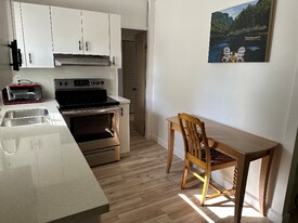 1485 SW 44th Terrace in Fort Lauderdale, FL - Building Photo