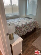 15524 Sylvan St in Van Nuys, CA - Building Photo - Building Photo