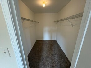 7 Timber Ridge Dr in Hauppauge, NY - Building Photo - Building Photo