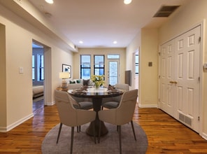 917 W Dakin in Chicago, IL - Building Photo - Building Photo