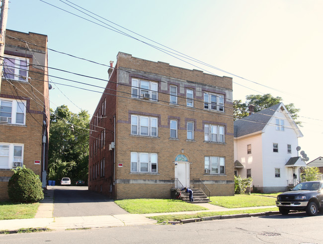 39 S Whiting St in New Britain, CT - Building Photo - Building Photo