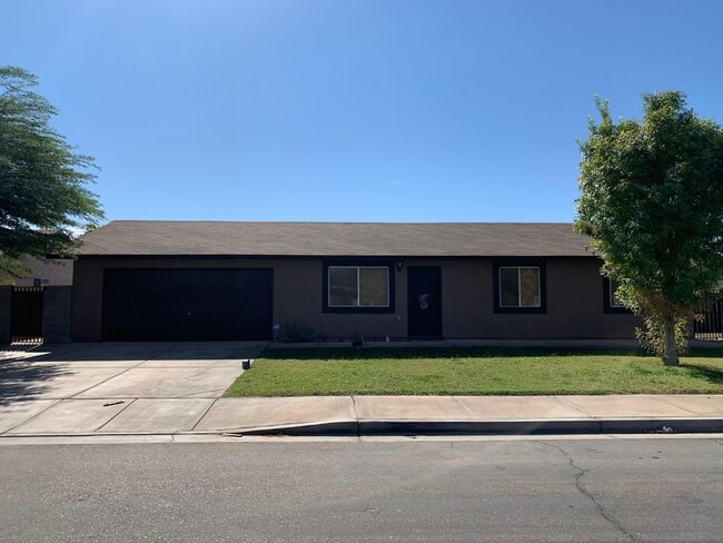 property at 8557 E 38th Pl