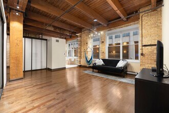 540 N Lake Shore Dr in Chicago, IL - Building Photo - Building Photo