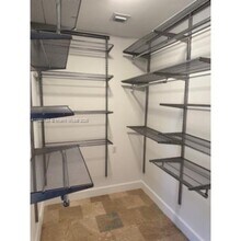 200 NE 44th St in Miami, FL - Building Photo - Building Photo