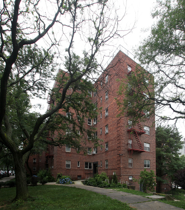 Oxford in Jamaica, NY - Foto de edificio