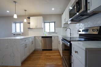1200 Commonwealth Ave in Boston, MA - Building Photo - Building Photo