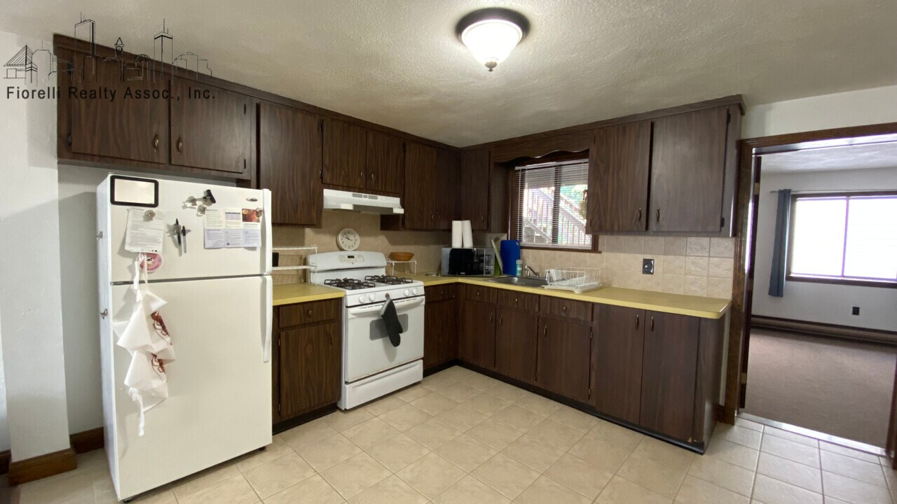 91 Cottage St, Unit 2 Photo