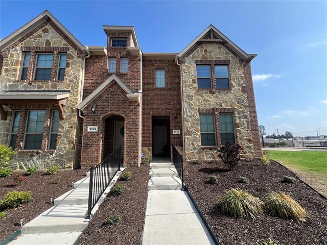 2017 Crooked Bow Dr in Mesquite, TX - Building Photo