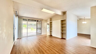98-1204-1204 Pakalana St in Aiea, HI - Building Photo - Building Photo