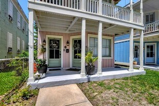 1606 Avenue L in Galveston, TX - Building Photo