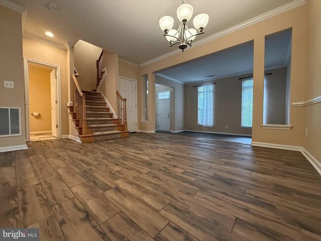 property at 22949 Fanshaw Square