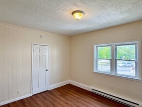54 Prospect St in Torrington, CT - Building Photo - Building Photo
