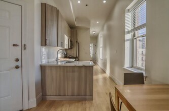 301 Madison St in Hoboken, NJ - Building Photo - Building Photo