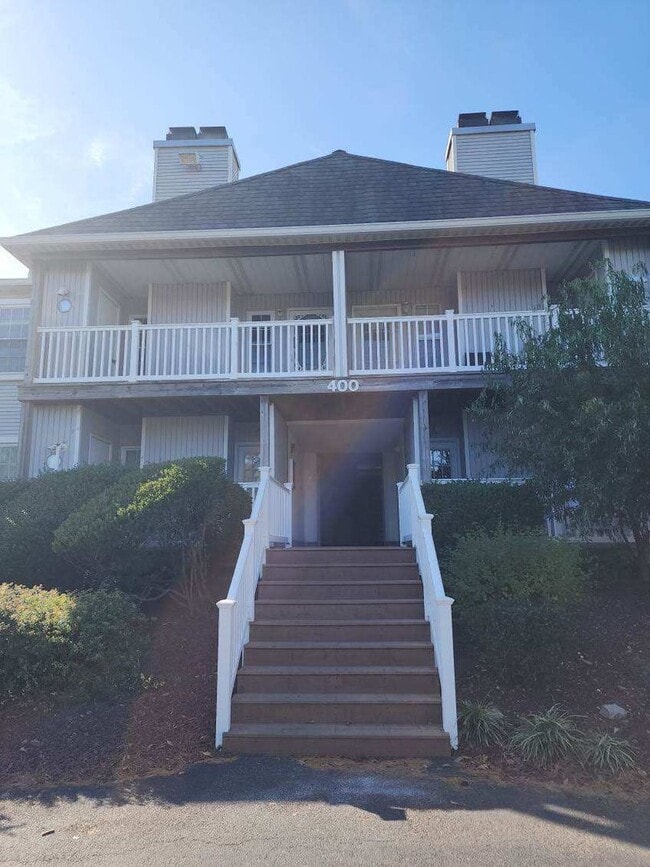 property at 401 Waters Edge Dr