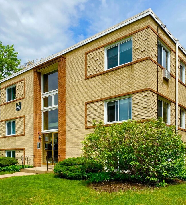 3609 Grand Ave S in Minneapolis, MN - Building Photo - Building Photo