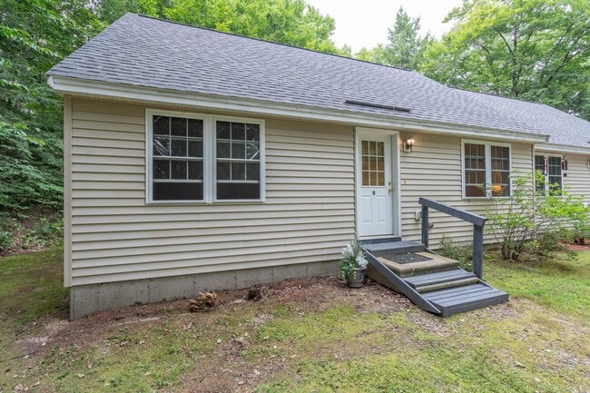 363 Bow Lake Rd in Northwood, NH - Building Photo - Building Photo