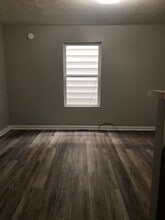 725 Chestnut St, Unit 7 in Erie, PA - Building Photo - Building Photo