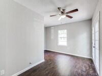 10315 Envoy St photo'