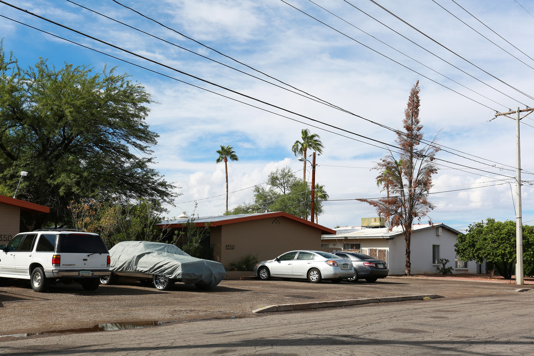 4350 E Fairmount St in Tucson, AZ - Building Photo