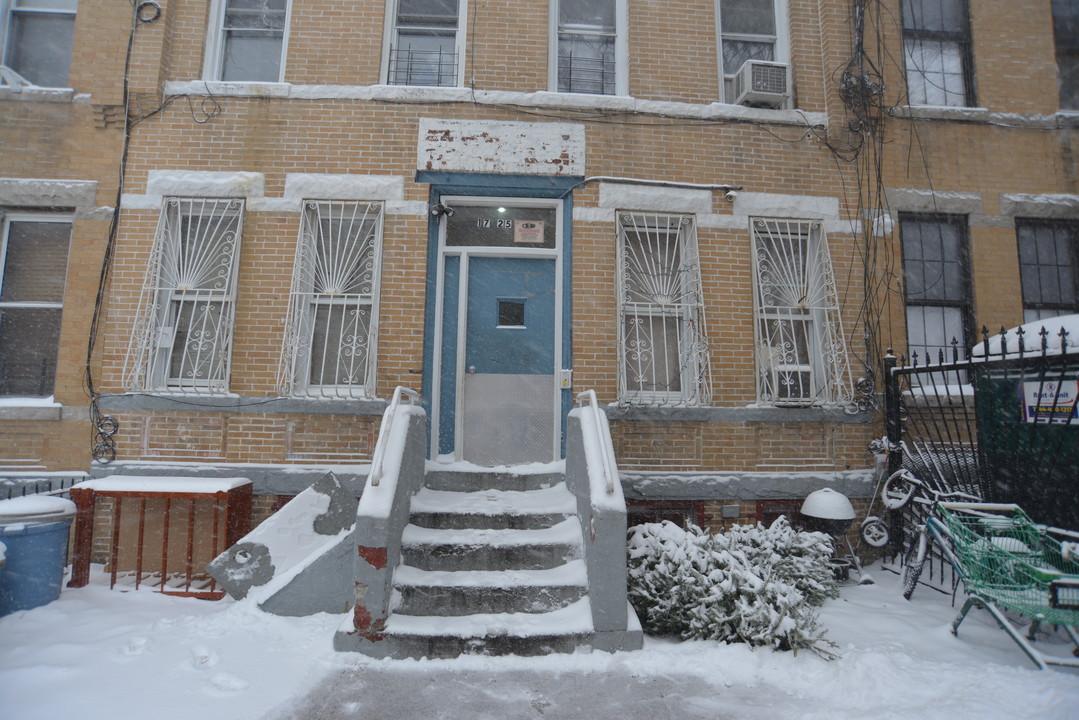 Multi Units in Prime Ridgewood in Ridgewood, NY - Building Photo