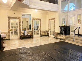 466 Commonwealth Avenue, Unit 81 in Boston, MA - Building Photo