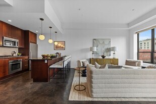 40 Fay St in Boston, MA - Building Photo