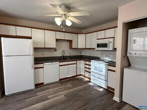 1422 Lilac Ct in Charlottesville, VA - Building Photo - Building Photo