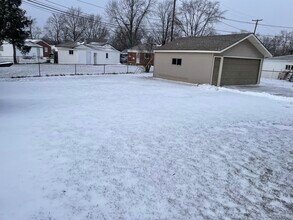 4737 Laird St in Shelby Township, MI - Building Photo - Building Photo