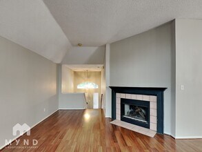 6925 Sugar Maple Creek in Plano, TX - Foto de edificio - Building Photo