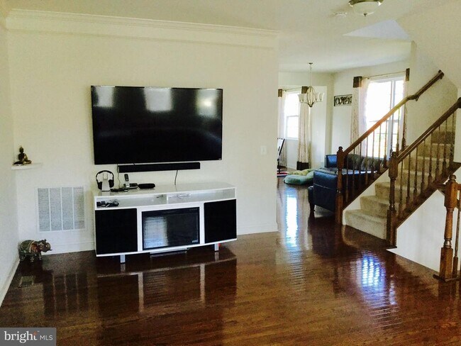 property at 42258 Castle Ridge Square