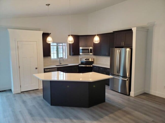 5727 Bear Trak Trl in Billings, MT - Building Photo - Building Photo