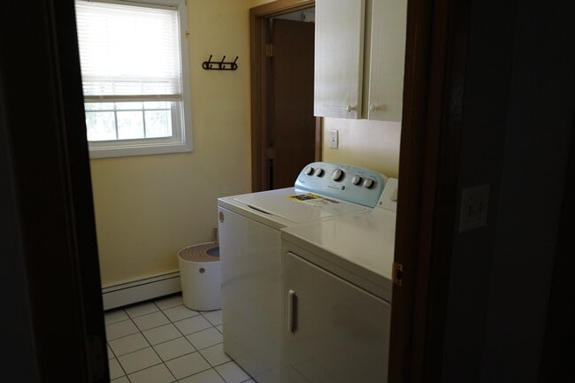 3 Hickory Ln in Framingham, MA - Foto de edificio - Building Photo