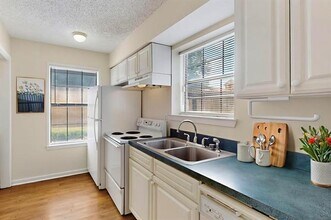 5320 Columbia Ave in Dallas, TX - Building Photo - Building Photo