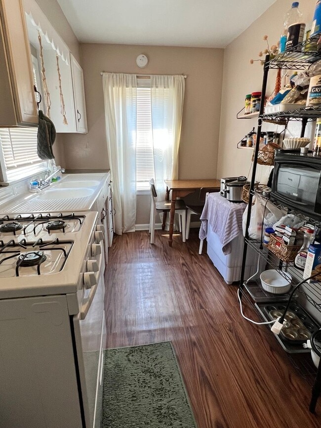 312 S Summit St in Bowling Green, OH - Building Photo - Building Photo