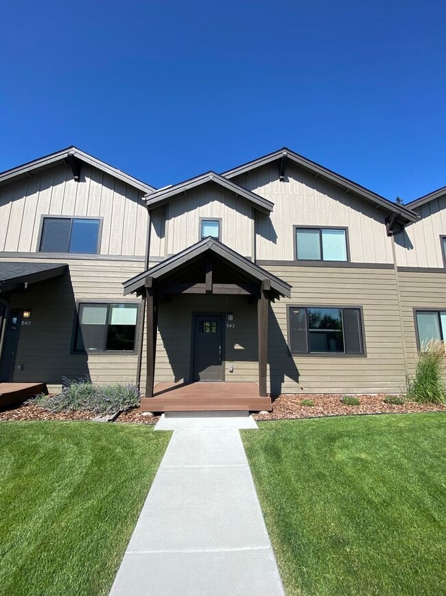 property at 542 Colorado Ave