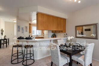 929 E El Camino Real in Sunnyvale, CA - Building Photo - Building Photo