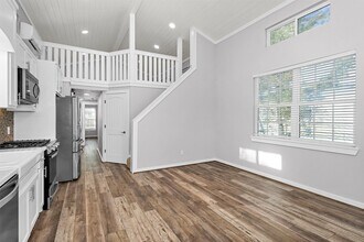 12922 Longstreet Rd in Willis, TX - Building Photo - Building Photo