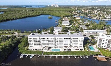4895 Bonita Beach Rd SW in Bonita Springs, FL - Building Photo - Building Photo