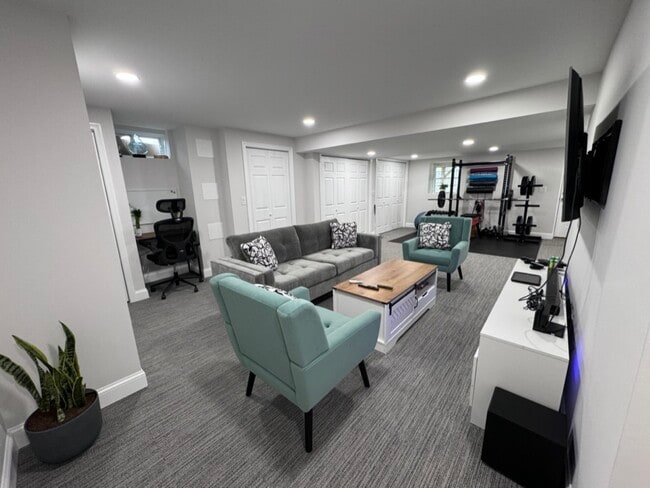 25 Thornton Ave in Haverhill, MA - Building Photo - Building Photo