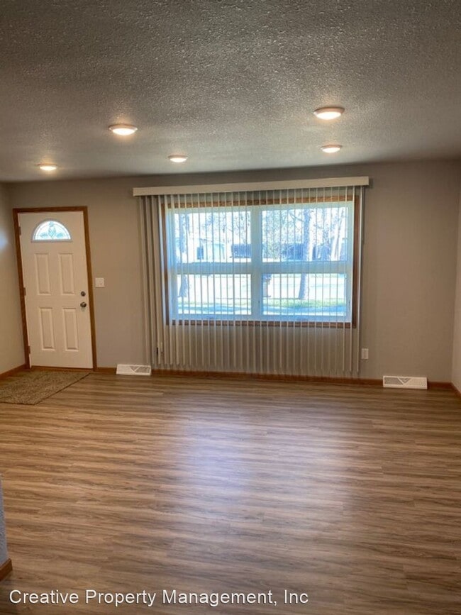 509 25th Ave NW photo'