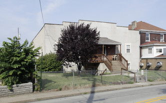 118 Whitaker St Apartments