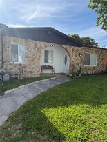 1816 NW 25th Terrace in Fort Lauderdale, FL - Building Photo