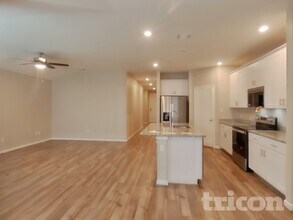 5907 Noah Pl in Saint Hedwig, TX - Building Photo - Building Photo