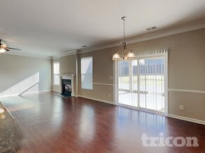 2906 San Saba St in Charlotte, NC - Building Photo - Building Photo