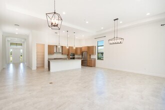 13378 Artisan Cir in Palm Beach Gardens, FL - Building Photo - Building Photo