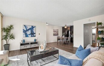 1745 Maple Ave in Torrance, CA - Building Photo - Building Photo