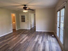 425 2nd Ave SE in Calvert City, KY - Building Photo - Building Photo