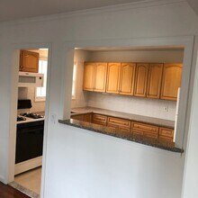 85 Van Buren Ave in Metuchen, NJ - Building Photo - Building Photo