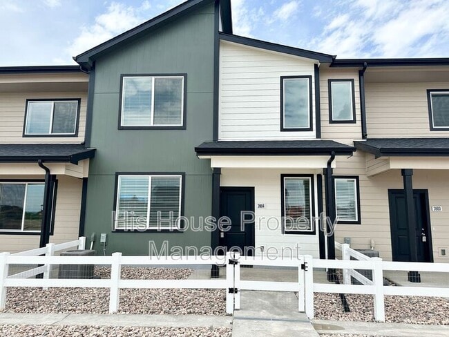 property at 3905 Canoe St